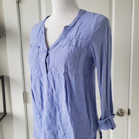 SALE! Periwinkle Blouse - Picture 2 of 6